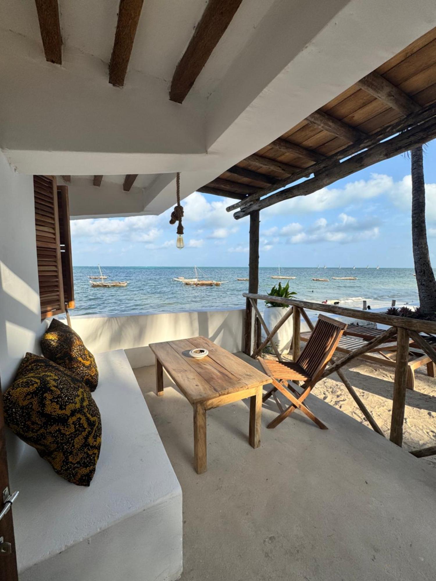 Mango Beach House ジャンビアニ エクステリア 写真